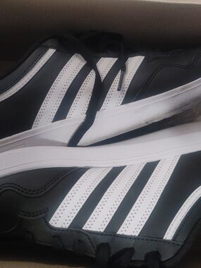 Men's Black and White Athletic Sneakers - Classic Stripe Design(ADIDAS)
